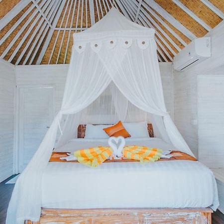 Paluh Beach Huts Нуса-Лембонган Экстерьер фото