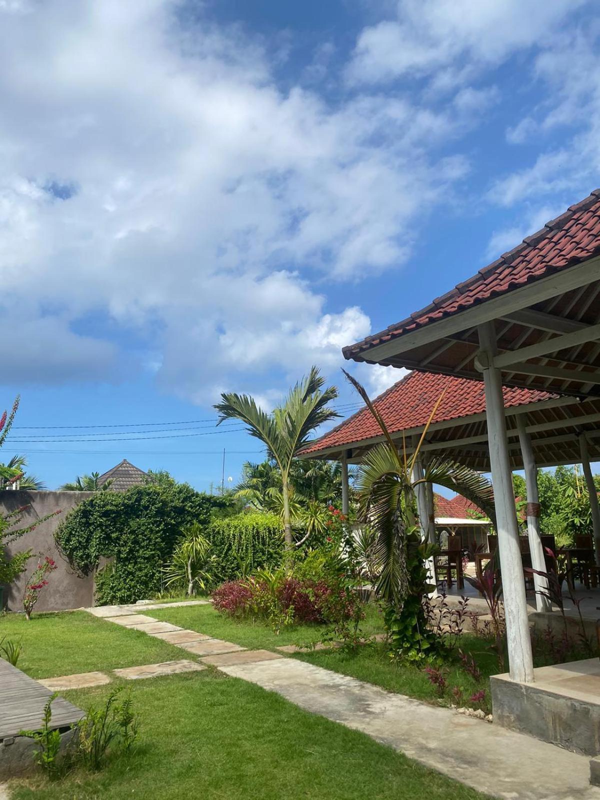 Paluh Beach Huts Нуса-Лембонган Экстерьер фото